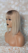 Charger l&#39;image dans la galerie, Lace and weft base human hair topper, 12 inches long,honey blonde with root with fringe