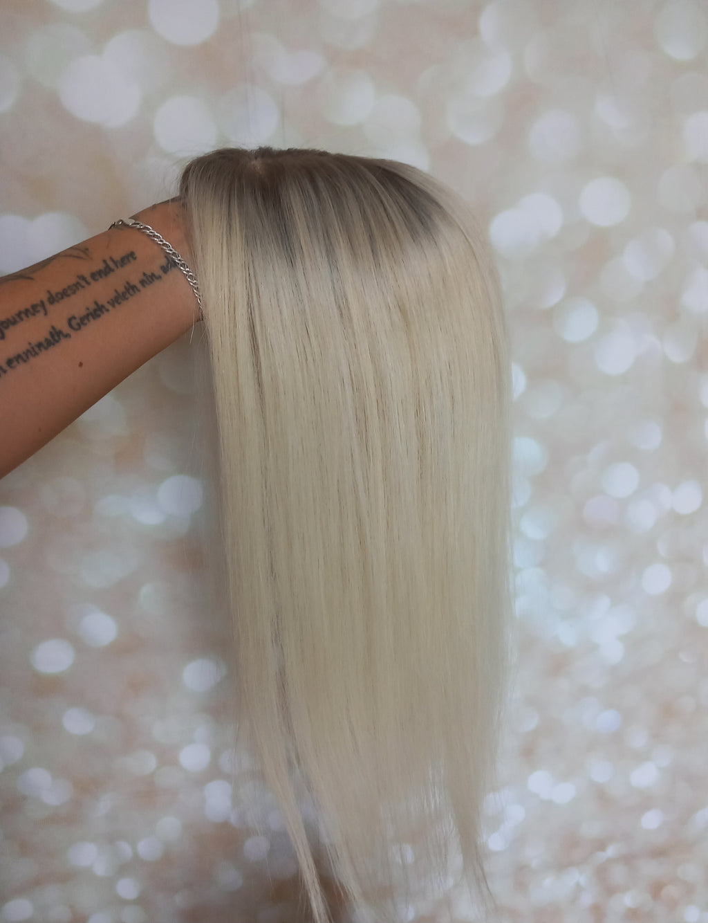 Ready to ship- Silk base topper , lightest blonde with light root, 5x6 inch, 18 inches long