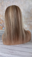Load image into Gallery viewer, Immediate despatch- U part topper 9/613, clip in hair enhancer, volumiser