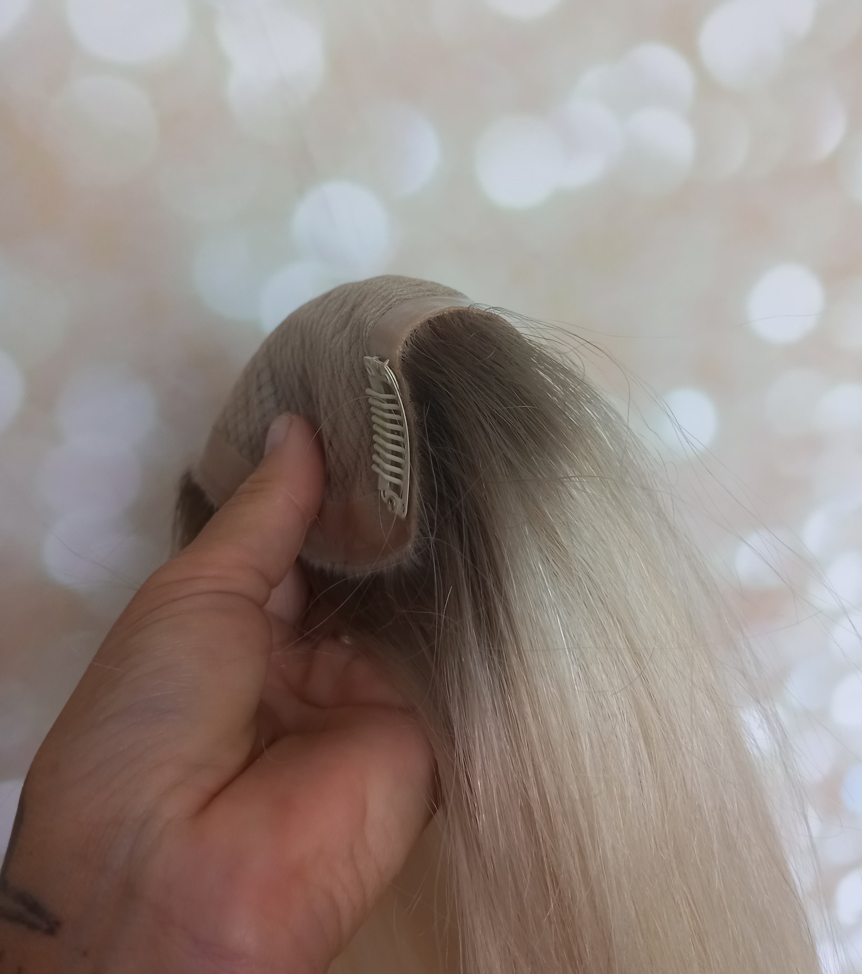 Ready to ship- Silk base topper , lightest blonde with light root, 5x6 inch, 18 inches long