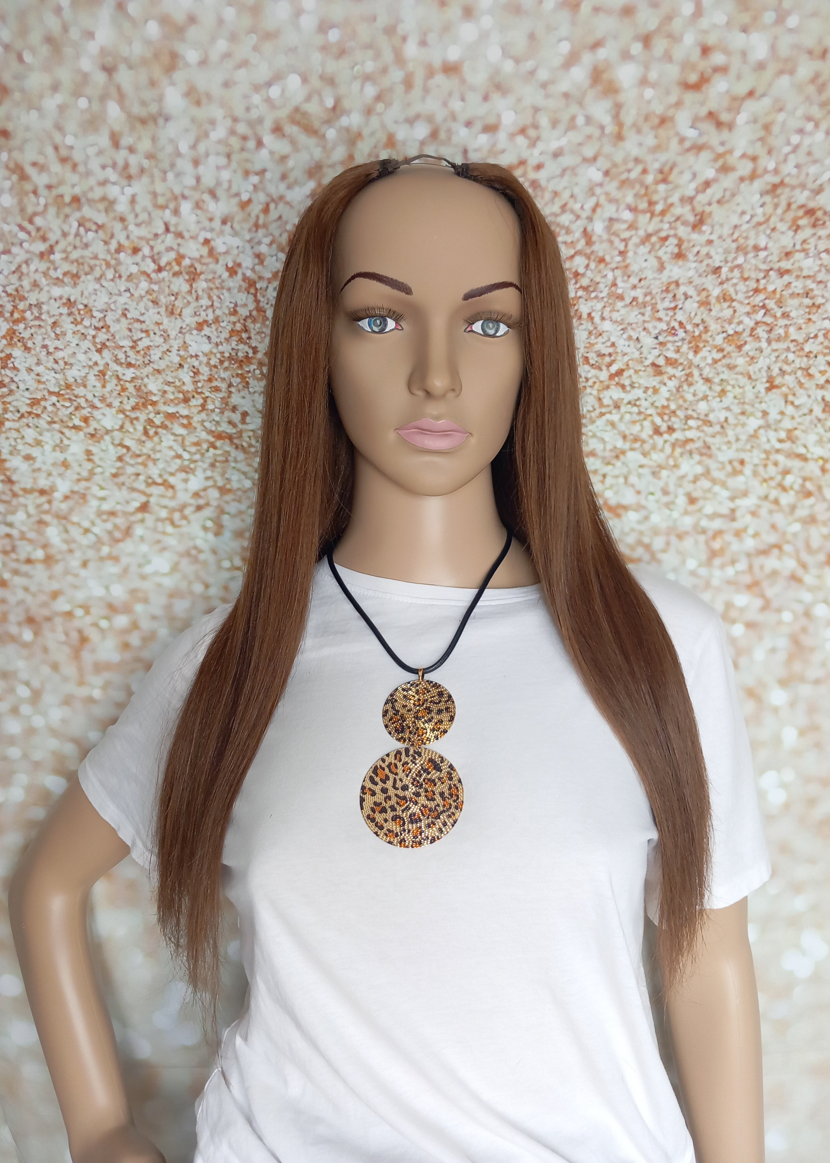 Ready to ship, Vibe U part wig, dark brown, 18 inches long, Medium size