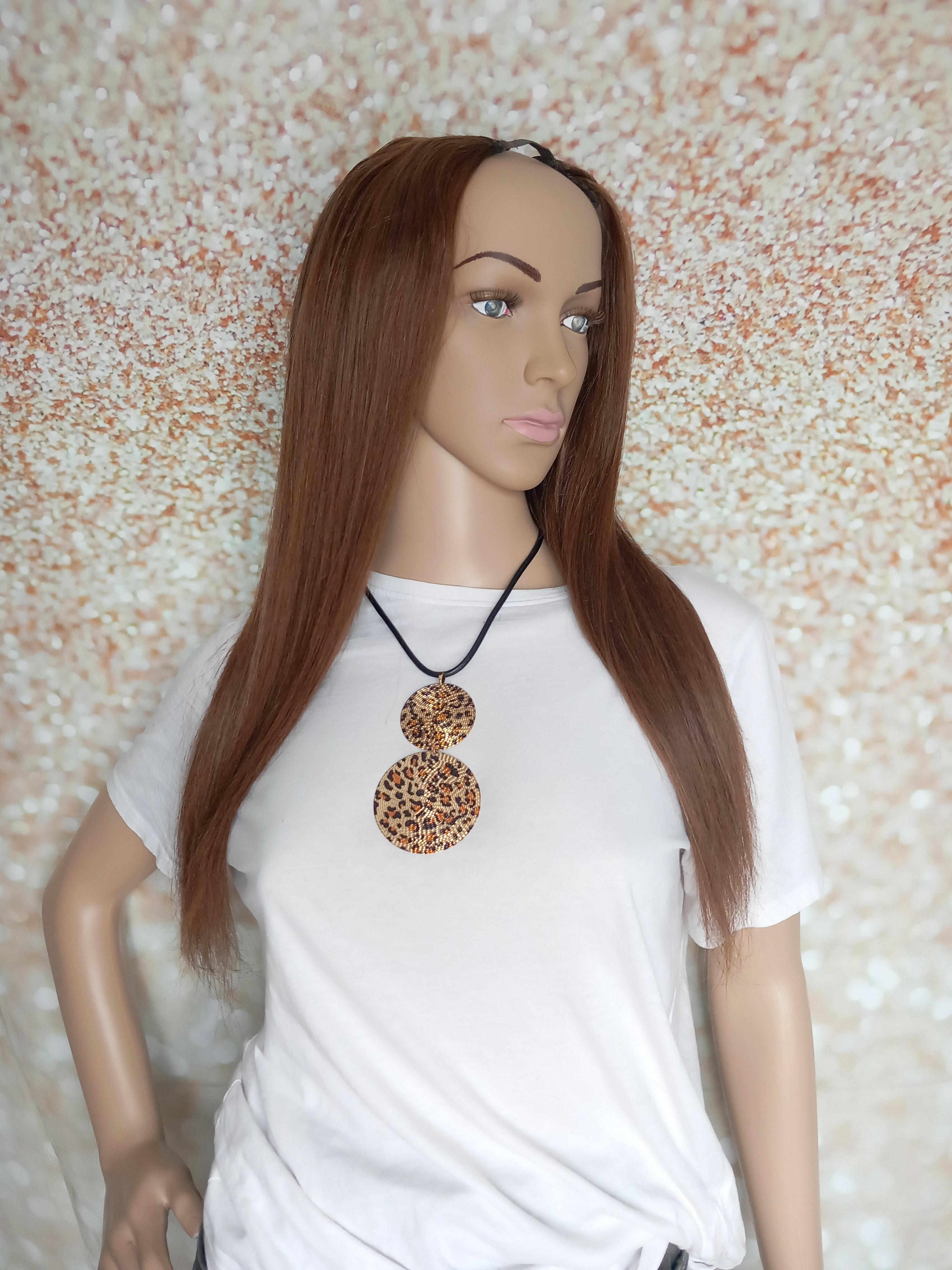 Ready to ship, Vibe U part wig, mid brown, 18 inches long, Medium size