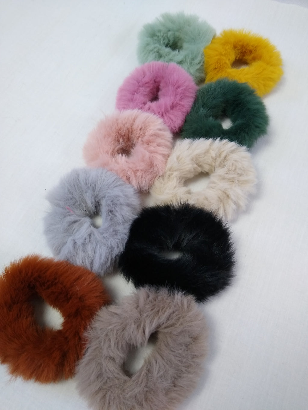 Expédition immédiate - Bandeau de luxe en fausse fourrure super douce, scrunchie pour cheveux, accessoire capillaire