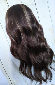 Perruque en U de cheveux humains - #2/4/27- brun chaud le plus foncé/brun foncé/blond fraise-16/18 pouces de long