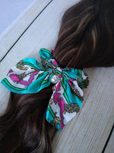 Load image into Gallery viewer, Satin bow hair band, hair scrunchie, pearl, spring hair, beauty